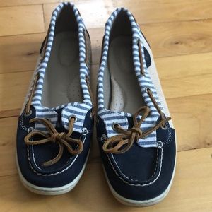 Gorgeous striped sperrys!!! Just like new